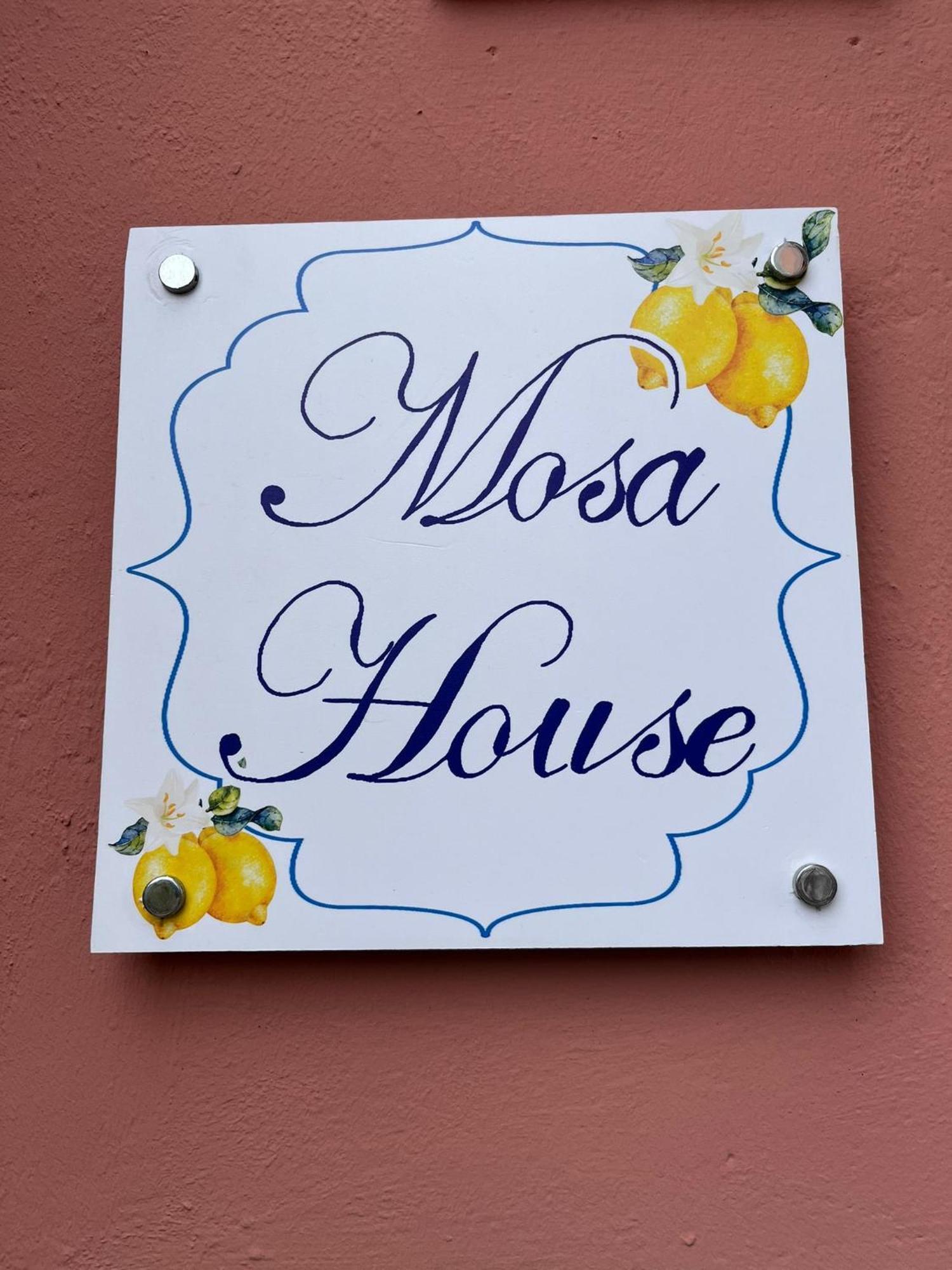 Вилла Mosa House Ачи Костелло Экстерьер фото
